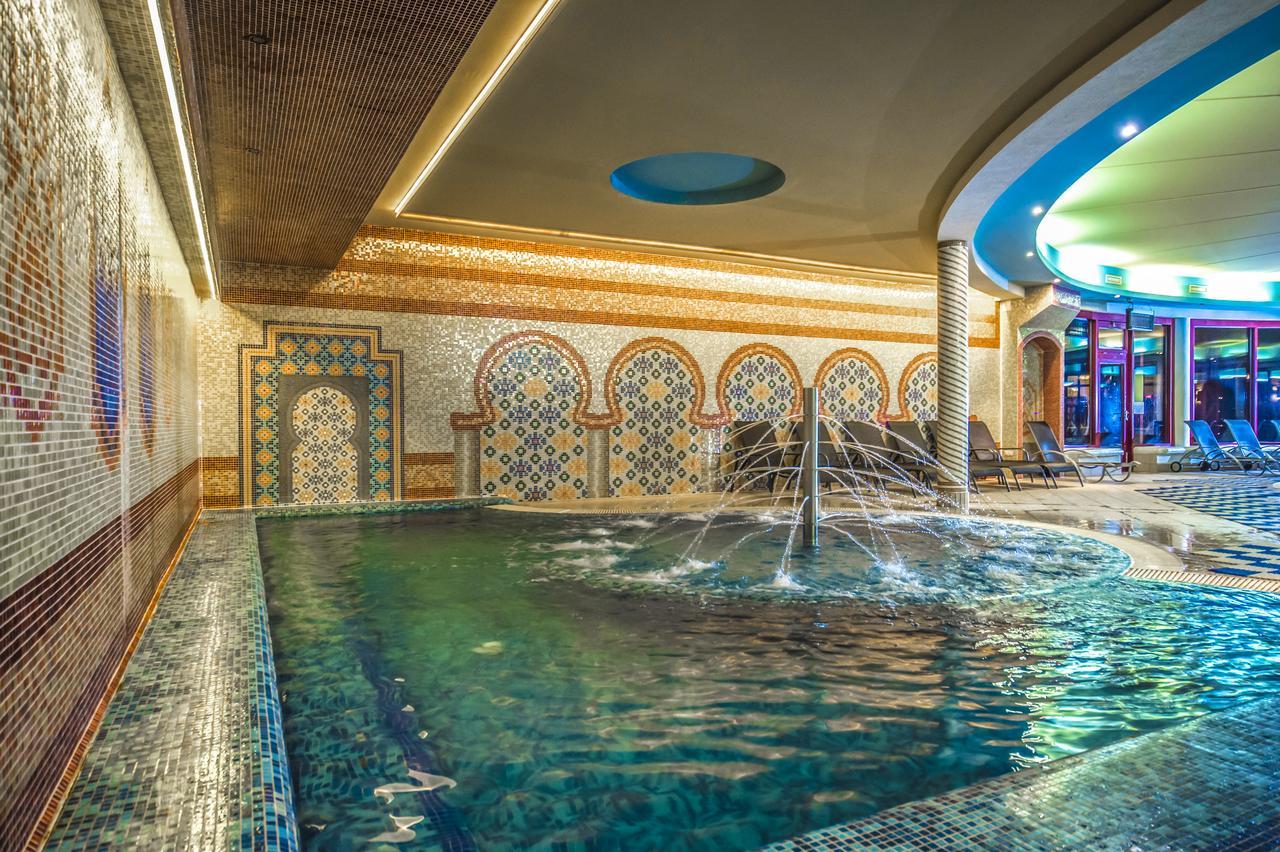 Hotel Kapitany Wellness Sümeg Exteriér fotografie