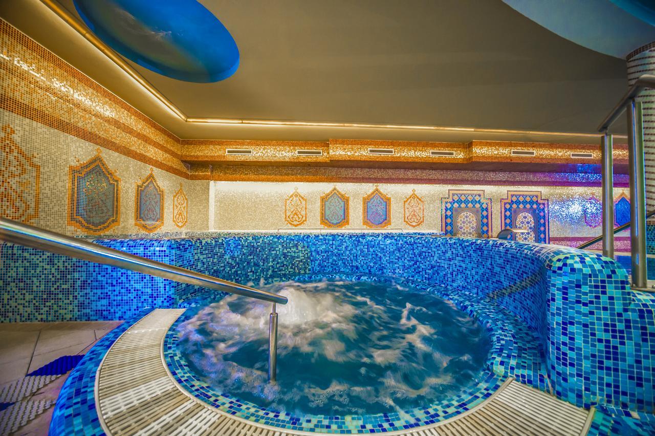 Hotel Kapitany Wellness Sümeg Exteriér fotografie